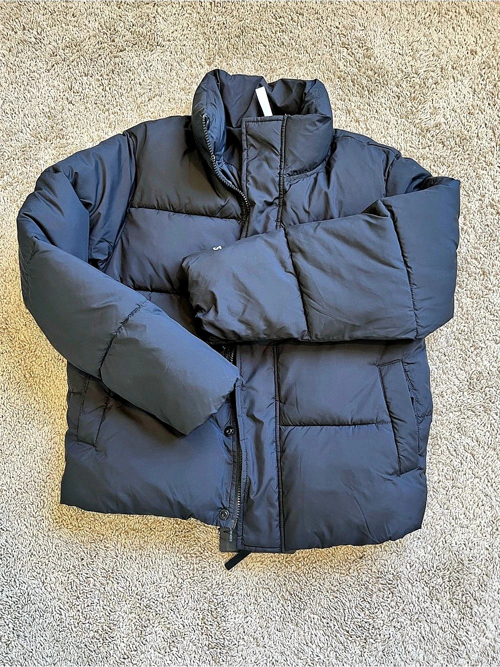 Fabletics Women’s Black Puffer Jacket